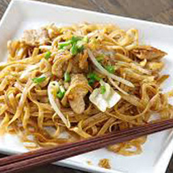 Pâte de riz sautée